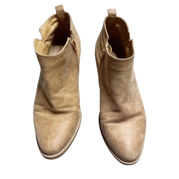 Qupid Women's Suede Chestnut Brown Beige Gold Accent Zip Up Ankle Boot Booties - Picture 3 of 16